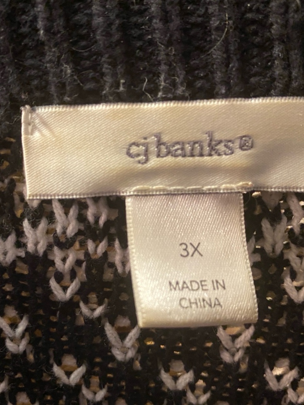 C.J. Banks Black & White Plaid Zip Cardigan Sweater | Women’s Plus Size - Picture 6 of 7
